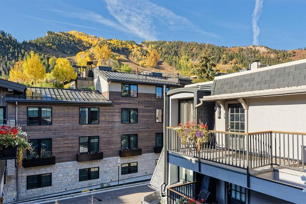 Chateau Dumont Unit 14, Spacious 3 Bedroom Condo, 1 Block From Downtown Aspen Luaran gambar